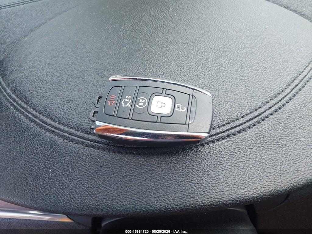 5LMCJ3D99HUL33119 2017 LINCOLN MKC photo no. 11