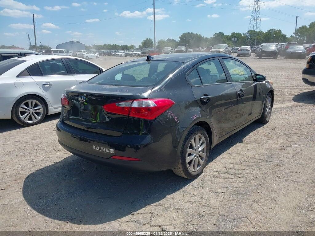 KNAFX4A6XG5476623 2016 KIA FORTE photo no. 4