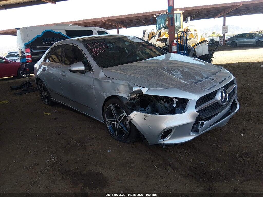 2021 MERCEDES-BENZ A 220 W1K3G4EB7MJ319850