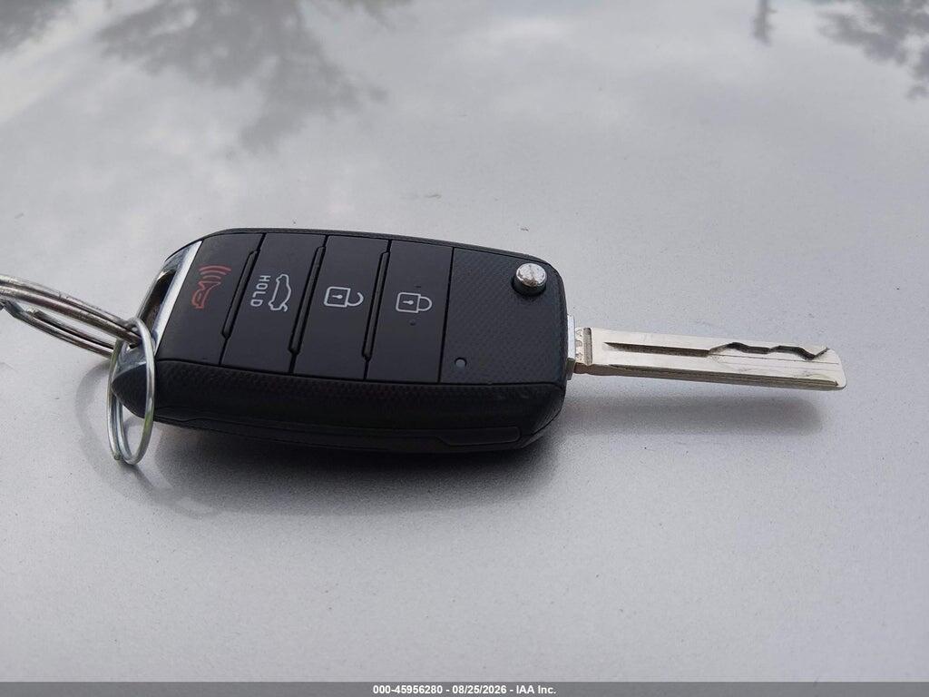 KNAGM4A72F5550055 2015 KIA OPTIMA photo no. 11