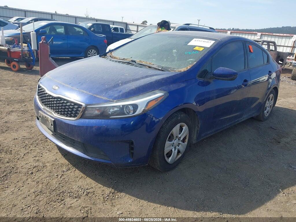 3KPFK4A71JE184655 2018 KIA FORTE photo no. 2