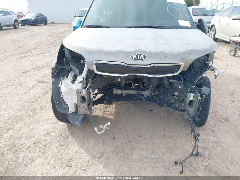 KNDJP3A58F7166763 2015 KIA SOUL photo no. 12