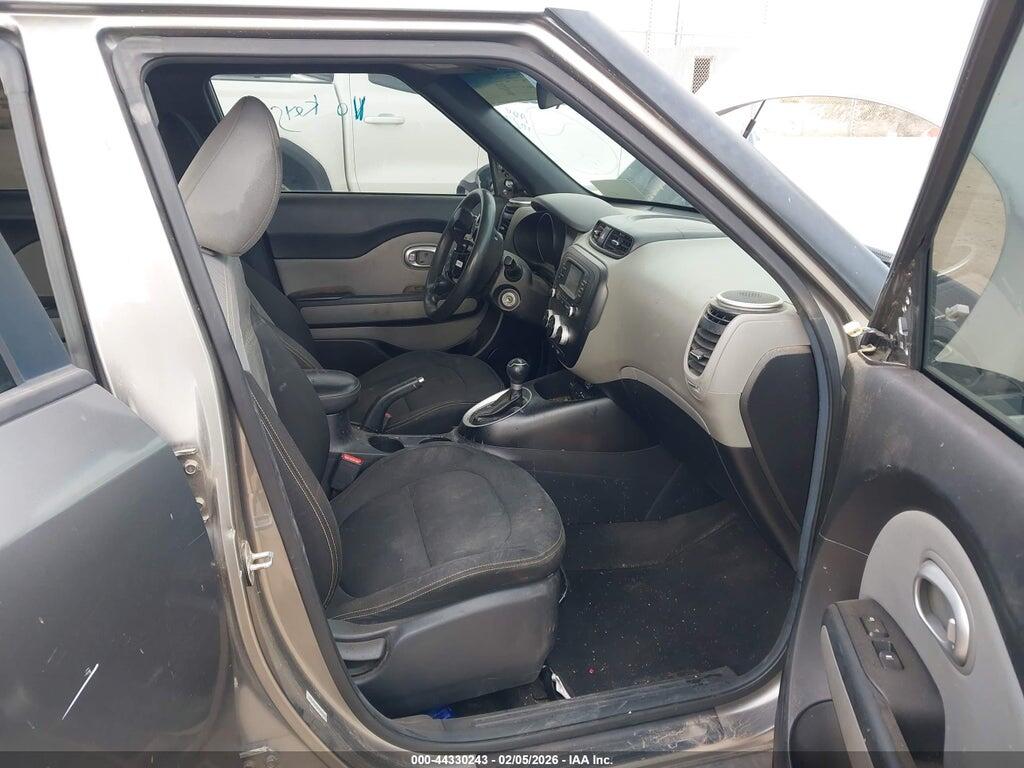KNDJP3A58F7166763 2015 KIA SOUL photo no. 5
