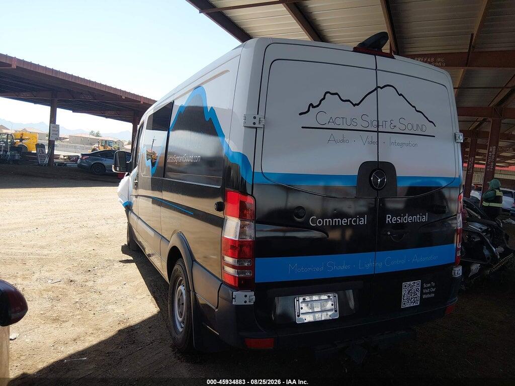 WD4PE7DC0E5850322 2014 MERCEDES-BENZ SPRINTER 2500 photo no. 3