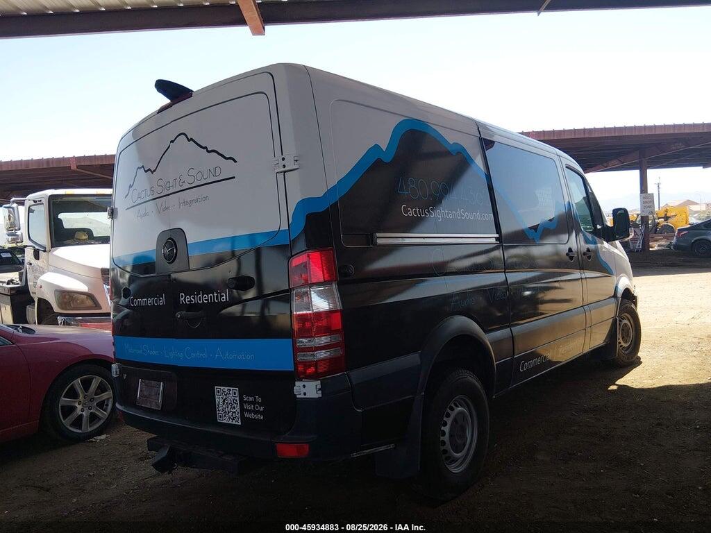 WD4PE7DC0E5850322 2014 MERCEDES-BENZ SPRINTER 2500 photo no. 4