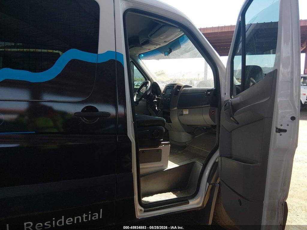 WD4PE7DC0E5850322 2014 MERCEDES-BENZ SPRINTER 2500 photo no. 5