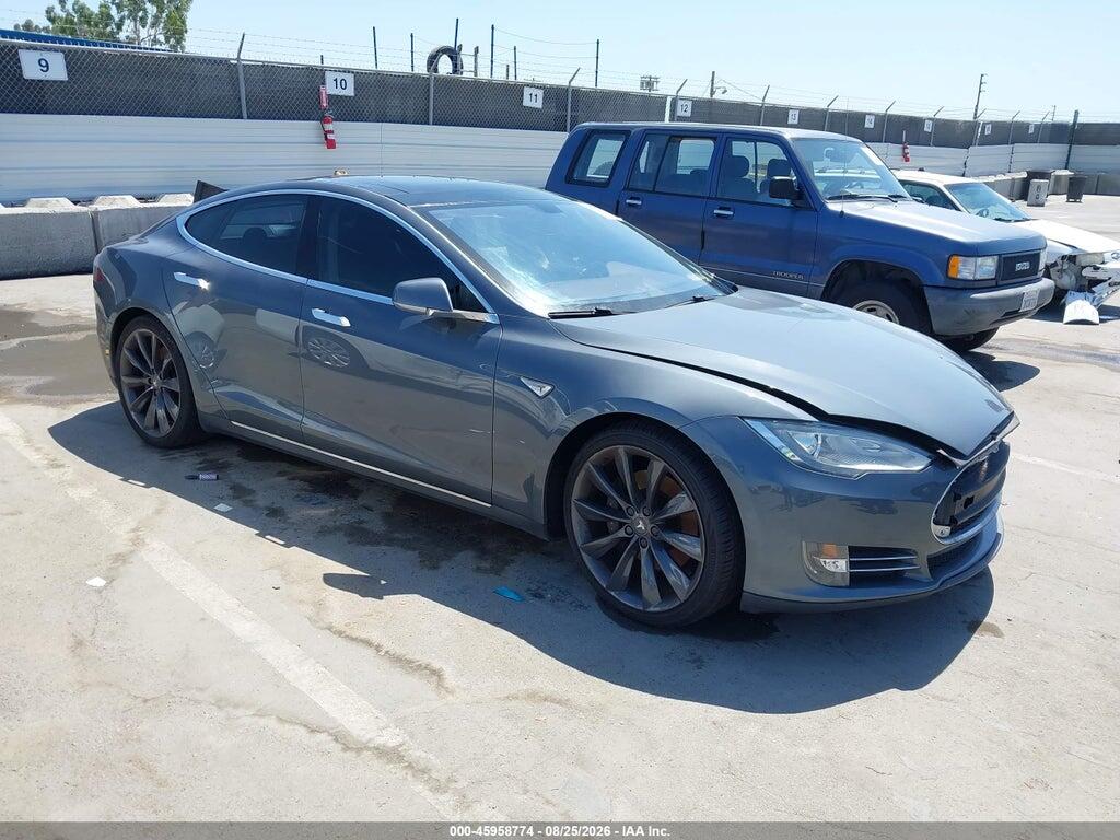2013 TESLA MODEL S 5YJSA1DP3DFP13582