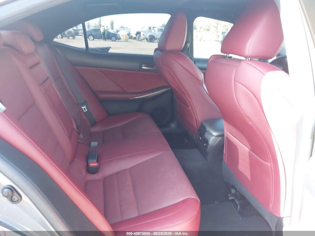 JTHBA1D28J5064393 2018 LEXUS IS 300 photo no. 8