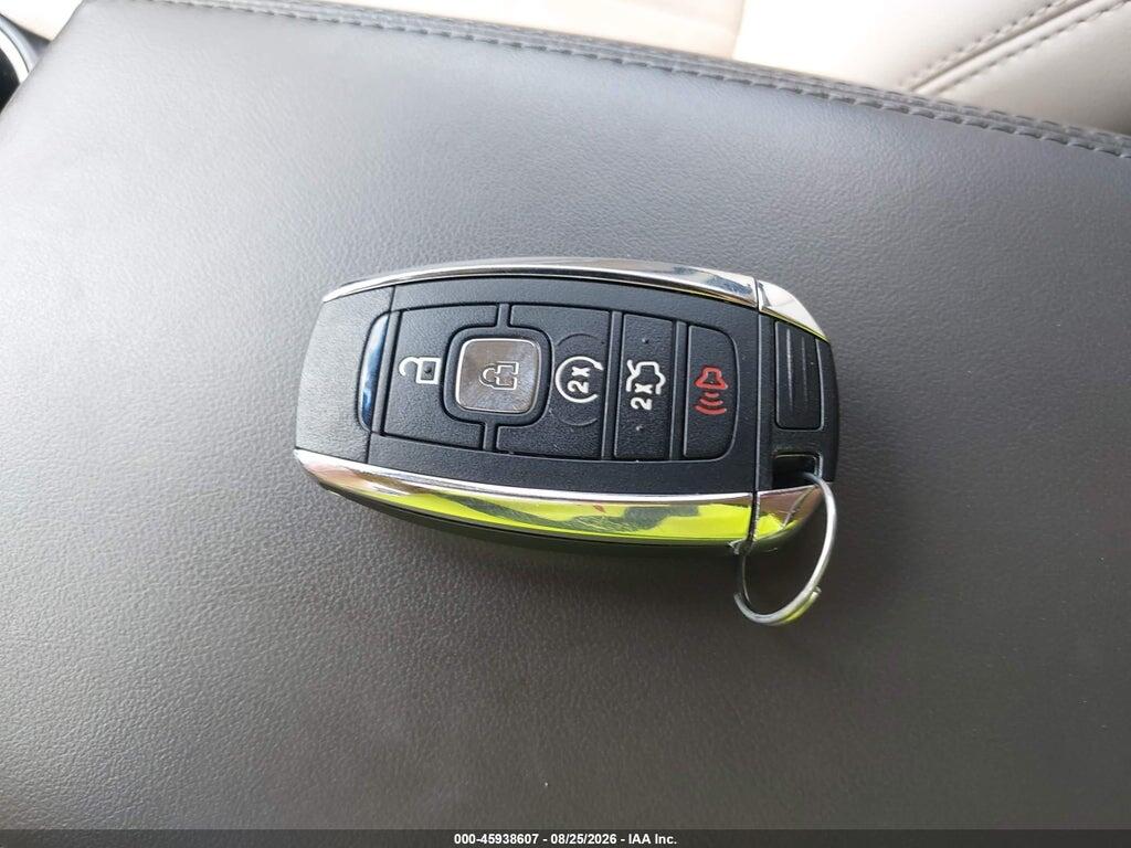 2LMPJ8LR9JBL43118 2018 LINCOLN MKX photo no. 11