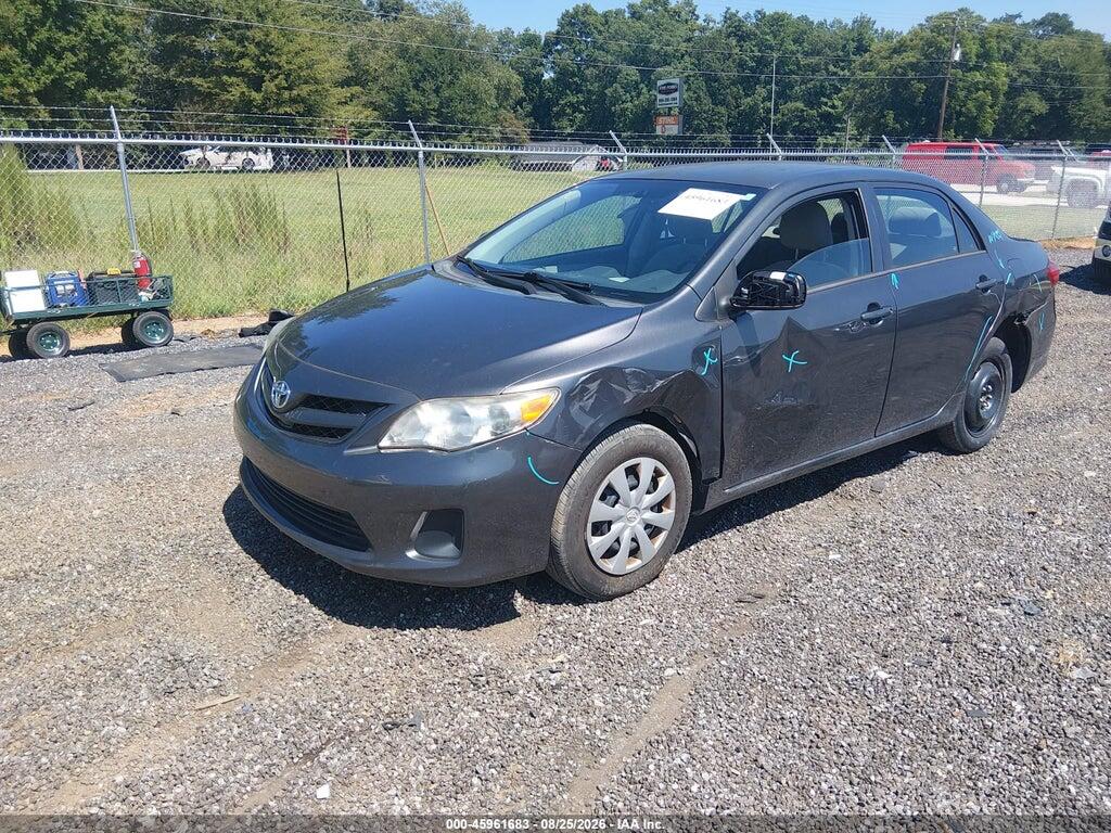 2T1BU4EE4DC077975 2013 TOYOTA COROLLA photo no. 2