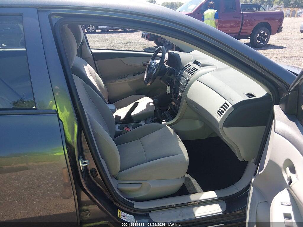 2T1BU4EE4DC077975 2013 TOYOTA COROLLA photo no. 5