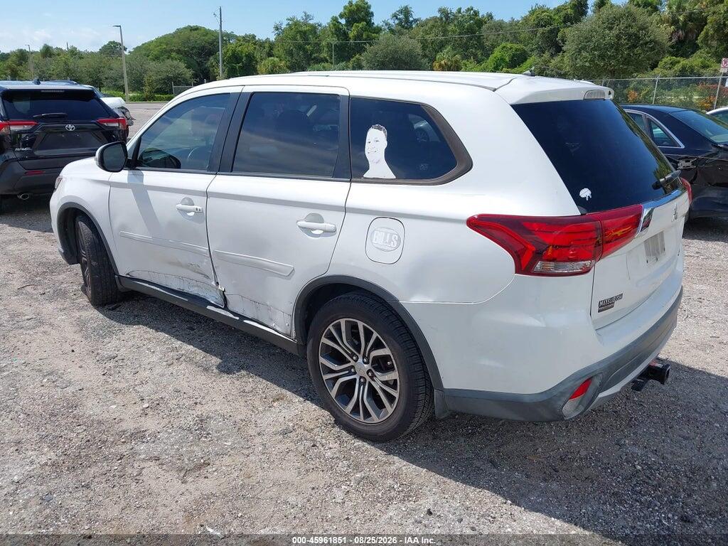 JA4AD3A35GZ021199 2016 MITSUBISHI OUTLANDER photo no. 3