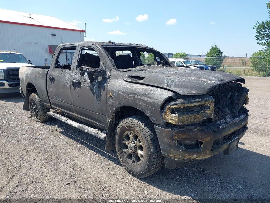 2021 RAM 2500 3C6UR5FL5MG569313