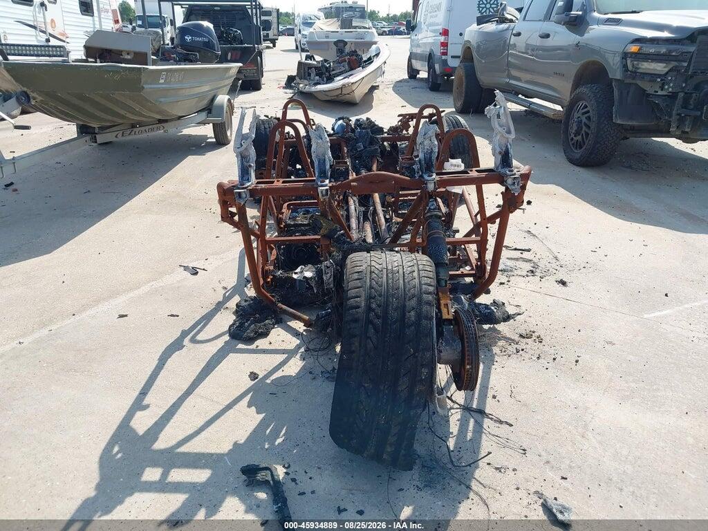 57XAAPHD5L8138003 2020 POLARIS SLINGSHOT photo no. 6