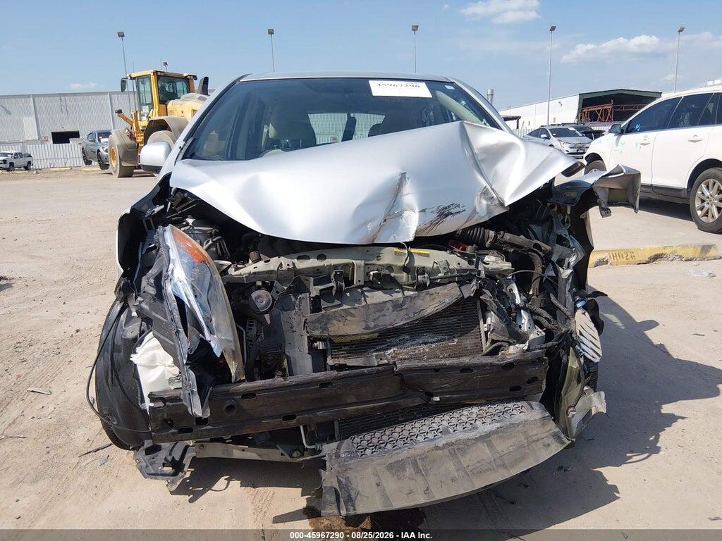 3N1CE2CP2EL359365 2014 NISSAN VERSA NOTE photo no. 12