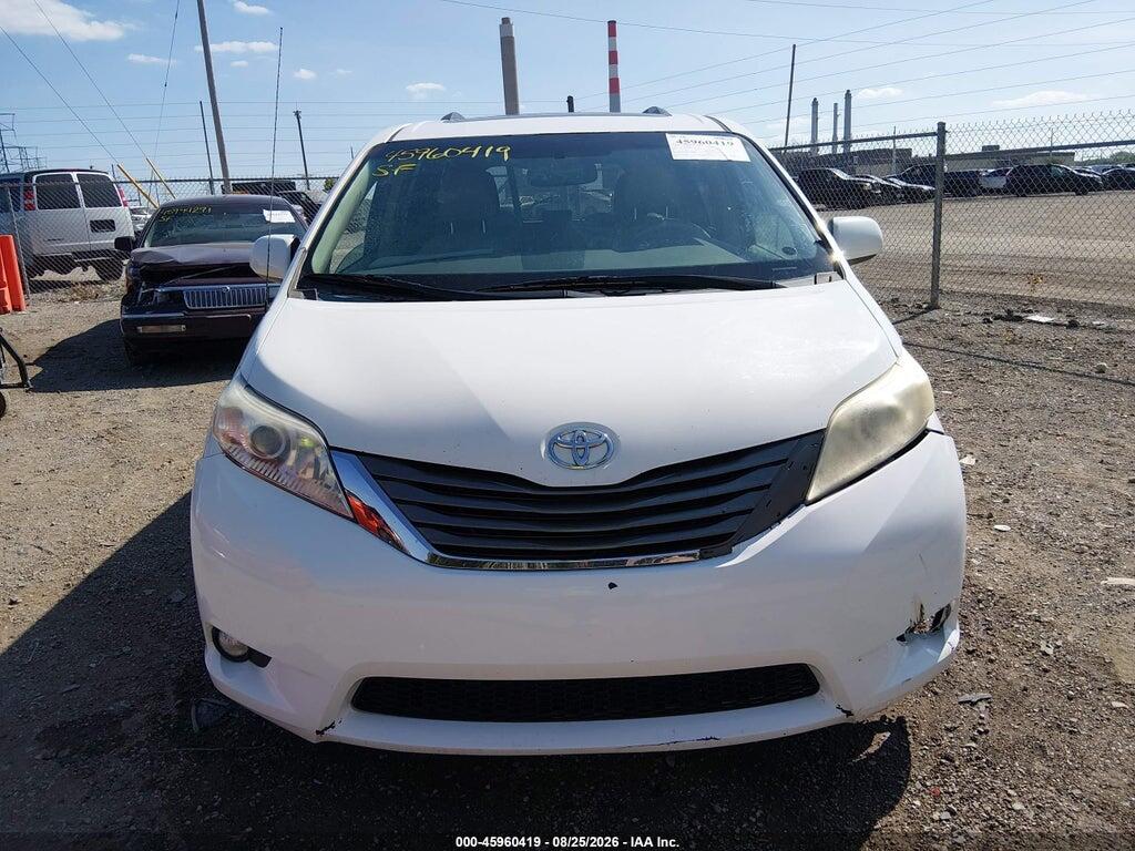 5TDYK3DC4DS335185 2013 TOYOTA SIENNA photo no. 12