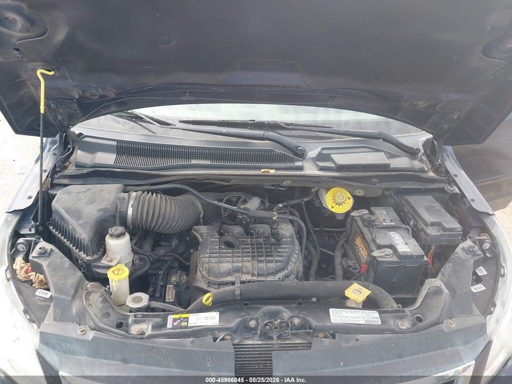 2C4RVADG7DR725760 2013 VOLKSWAGEN ROUTAN photo no. 10
