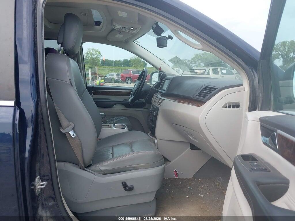 2C4RVADG7DR725760 2013 VOLKSWAGEN ROUTAN photo no. 5