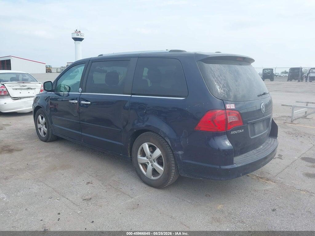 2C4RVADG7DR725760 2013 VOLKSWAGEN ROUTAN photo no. 6