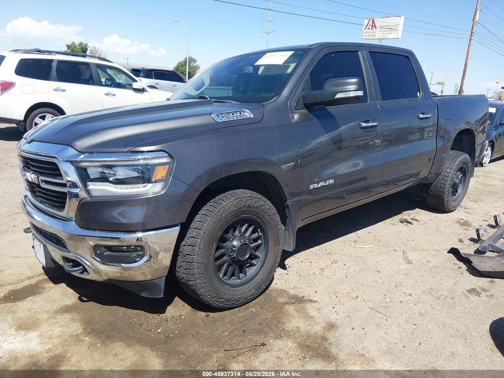 1C6SRFFT2KN637875 2019 RAM 1500 photo no. 2