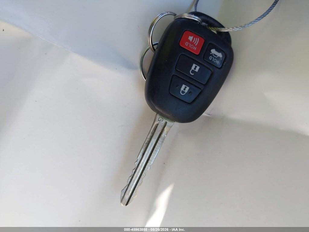4T4BF1FK3ER427275 2014 TOYOTA CAMRY photo no. 11