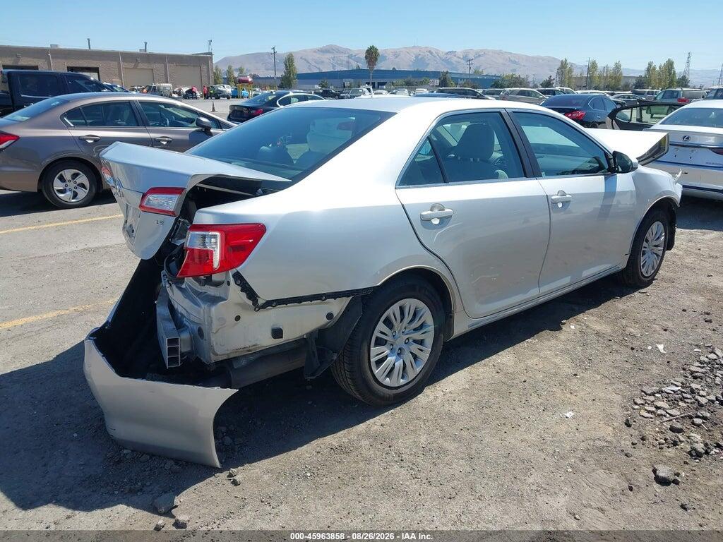 4T4BF1FK3ER427275 2014 TOYOTA CAMRY photo no. 4