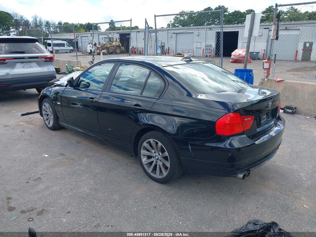 WBAPH7C58BE460131 2011 BMW 328I photo no. 3