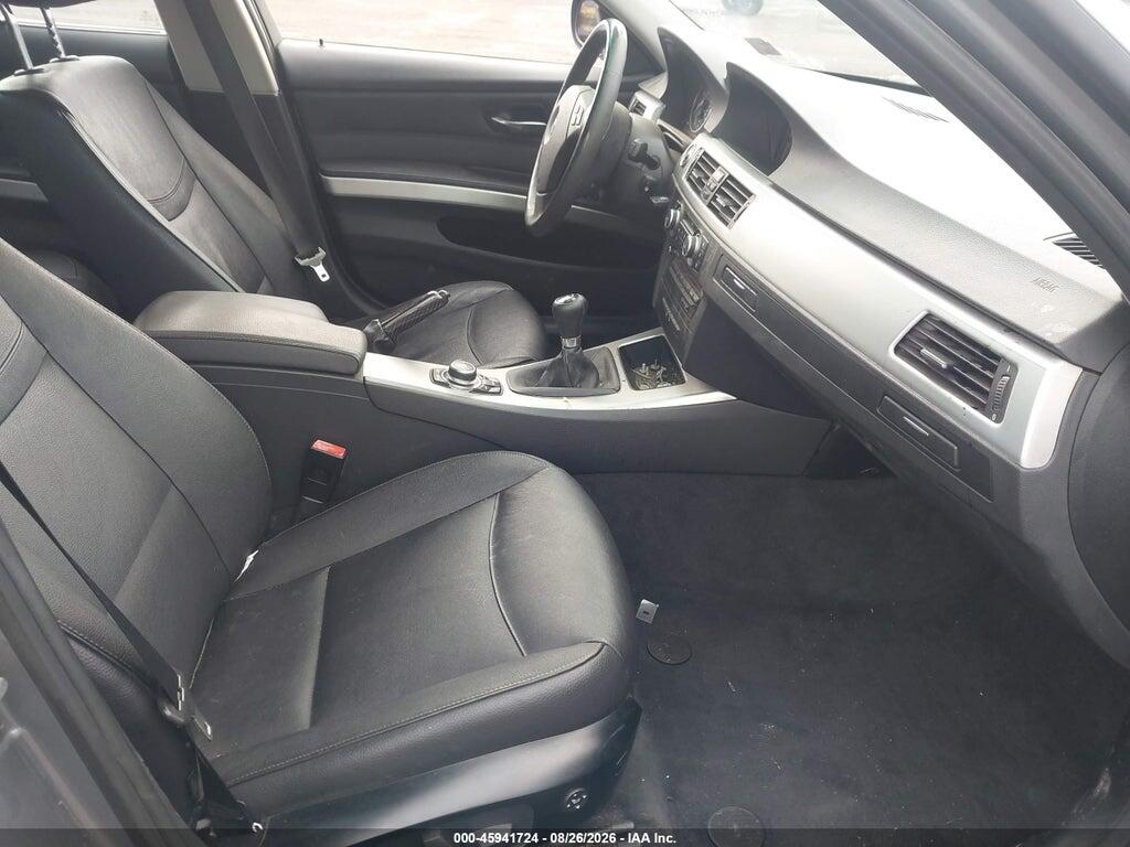 WBAPK7C53BA773404 2011 BMW 328I photo no. 5