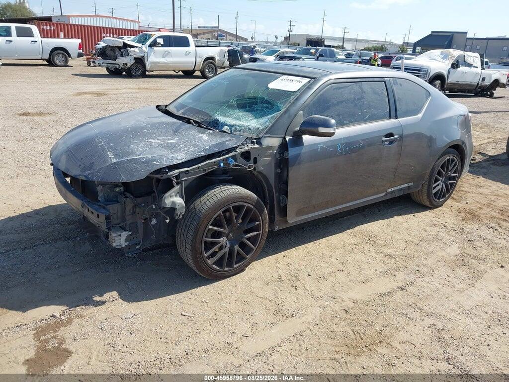 JTKJF5C71GJ016813 2016 SCION TC photo no. 2