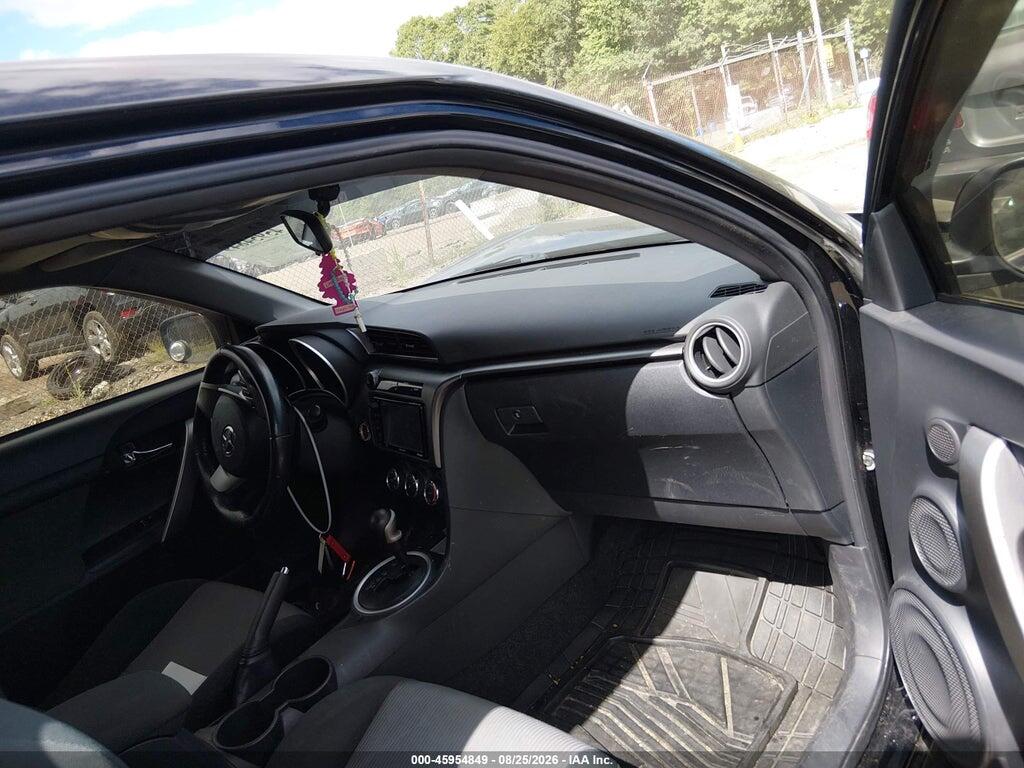JTKJF5C72GJ015704 2016 SCION TC photo no. 5