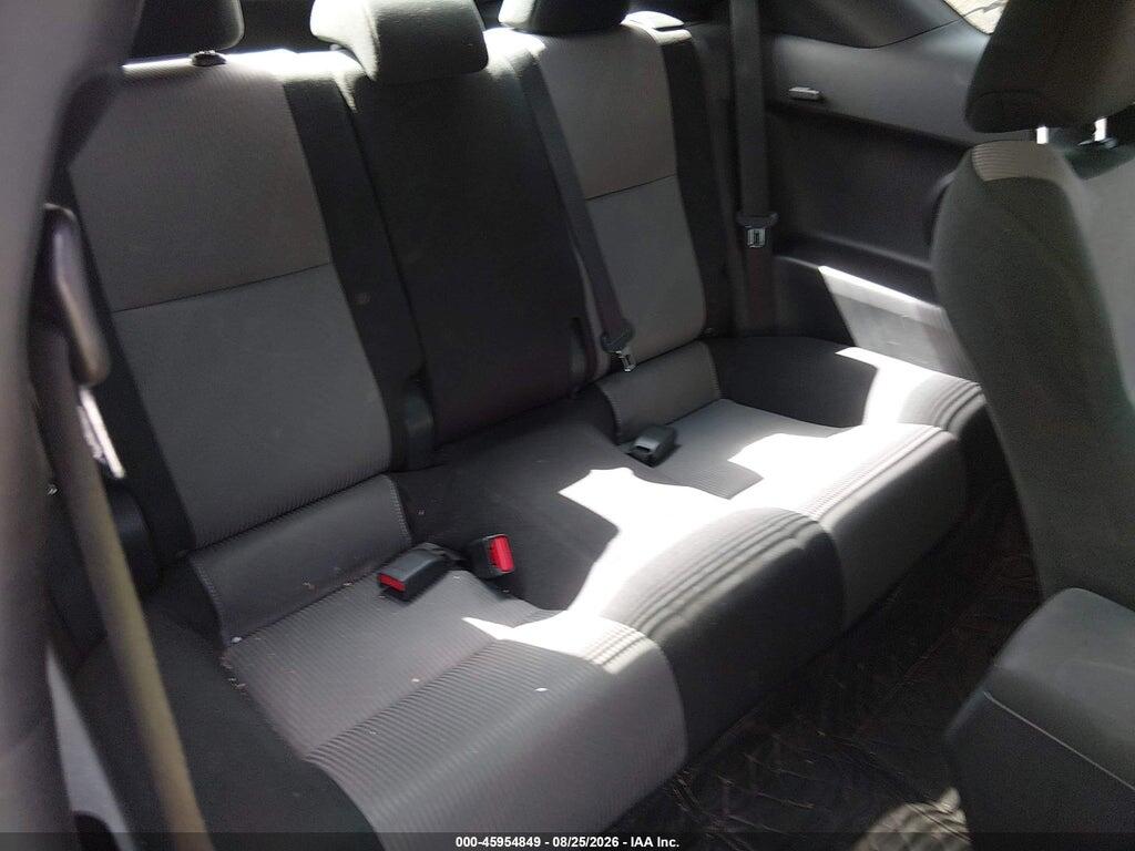 JTKJF5C72GJ015704 2016 SCION TC photo no. 8