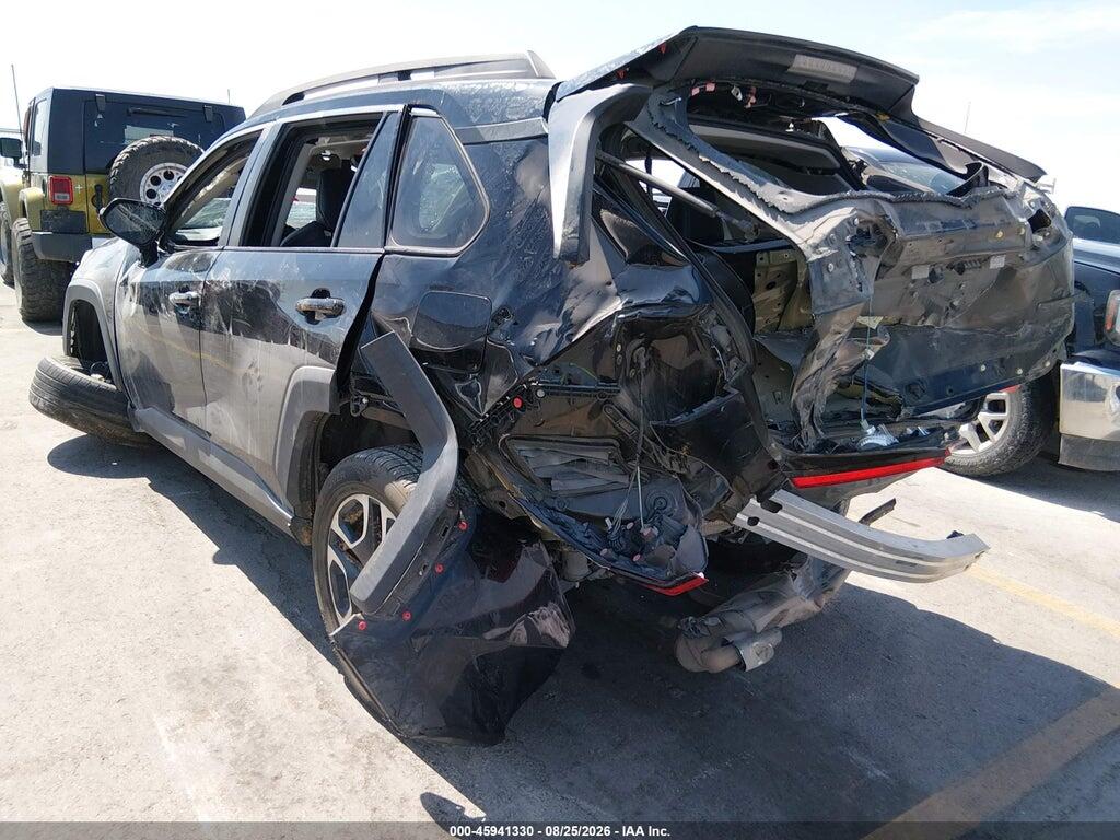 2T3J1RFV3MW157662 2021 TOYOTA RAV4 photo no. 3