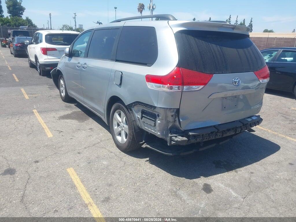 5TDKK3DC0ES497726 2014 TOYOTA SIENNA photo no. 3