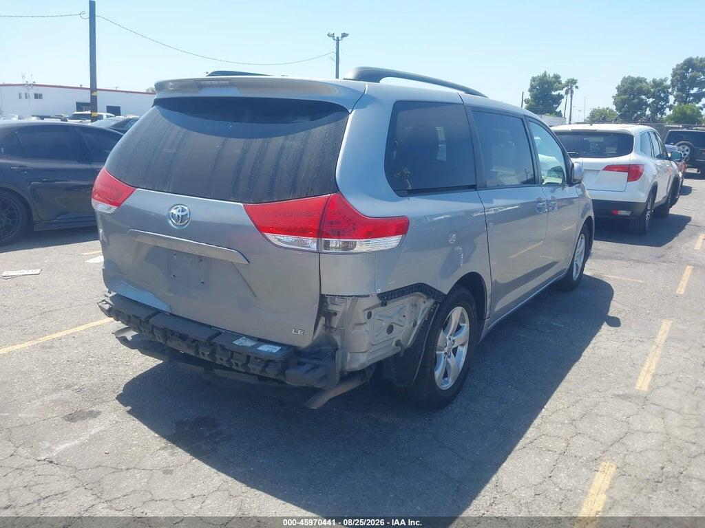 5TDKK3DC0ES497726 2014 TOYOTA SIENNA photo no. 4