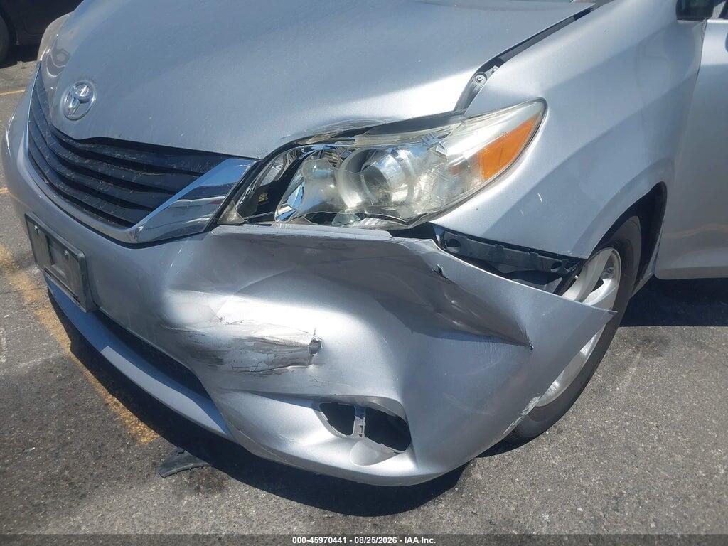 5TDKK3DC0ES497726 2014 TOYOTA SIENNA photo no. 6