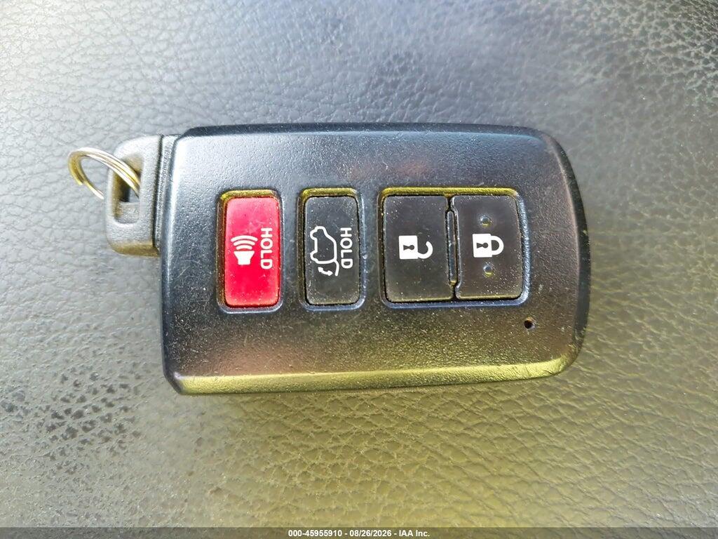 2T3WFREV7HW398798 2017 TOYOTA RAV4 photo no. 11