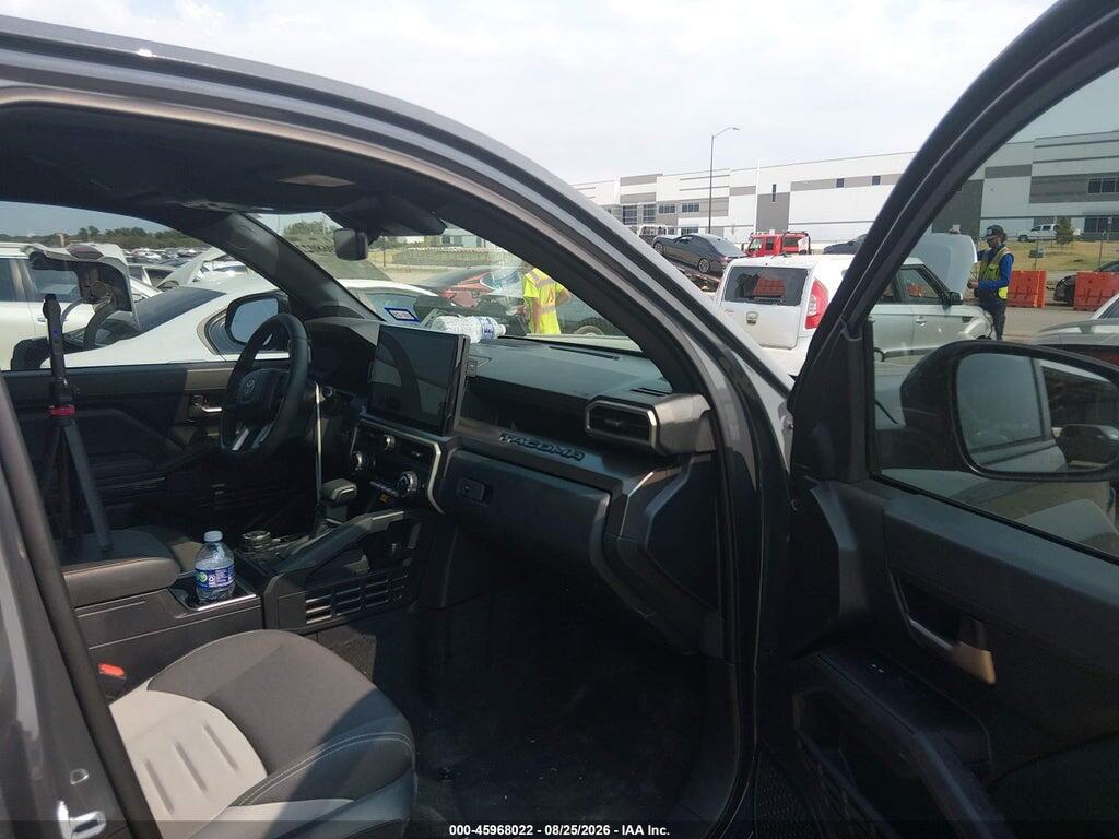 3TYLB5JN1RT042383 2024 TOYOTA TACOMA photo no. 5
