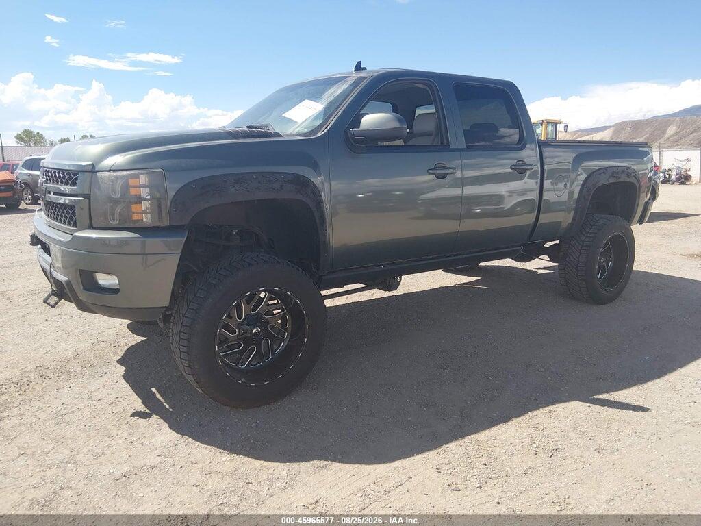 1GC1KYC82BF194092 2011 CHEVROLET SILVERADO 2500HD photo no. 2