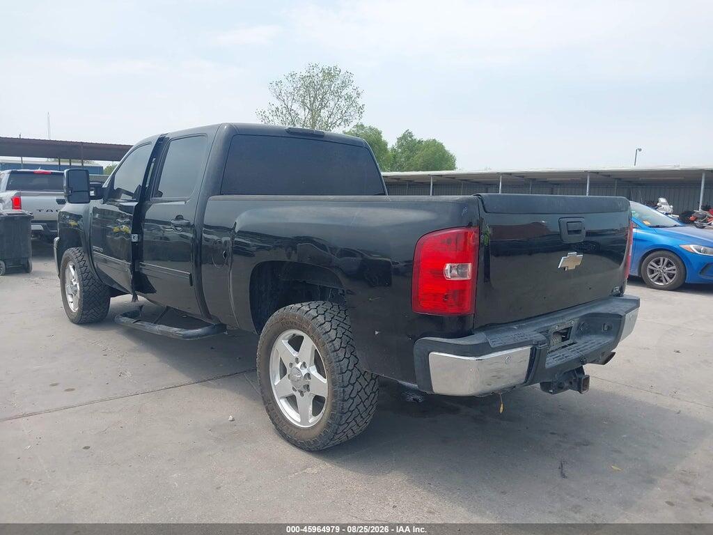 1GC1CYCG5BF147644 2011 CHEVROLET SILVERADO 2500HD photo no. 3