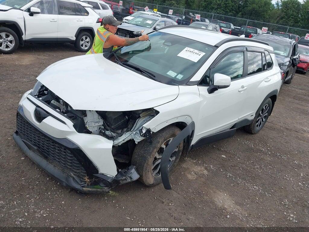 7MUFBABG1PV014121 2023 TOYOTA COROLLA CROSS HYBRID photo no. 2