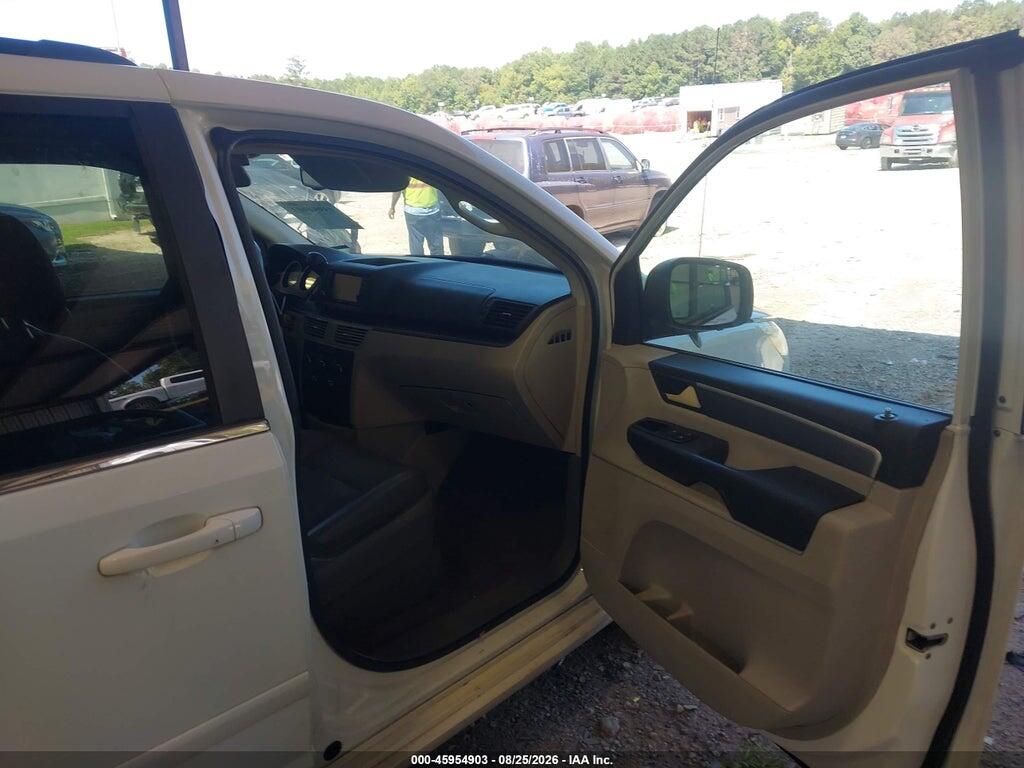 2C4RVABG4ER135178 2014 VOLKSWAGEN ROUTAN photo no. 5