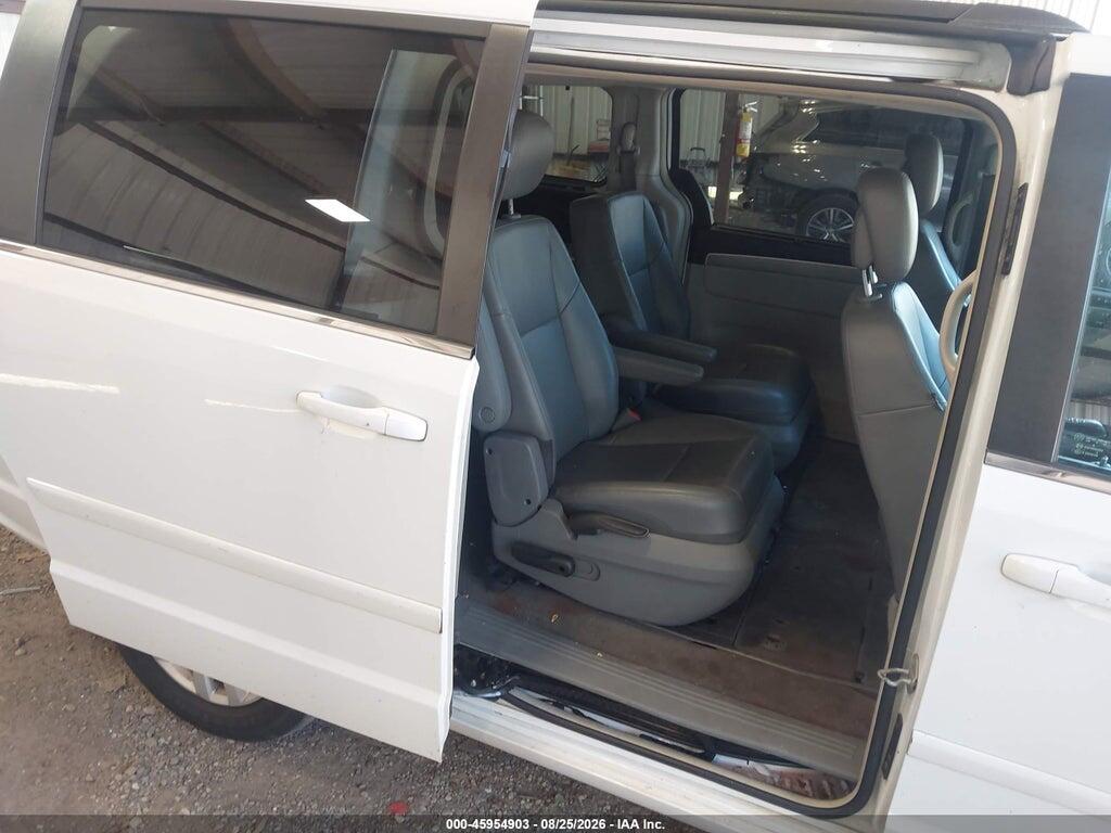 2C4RVABG4ER135178 2014 VOLKSWAGEN ROUTAN photo no. 8
