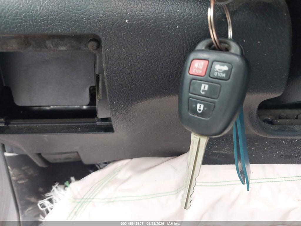 4T1BF1FK9GU257873 2016 TOYOTA CAMRY photo no. 11