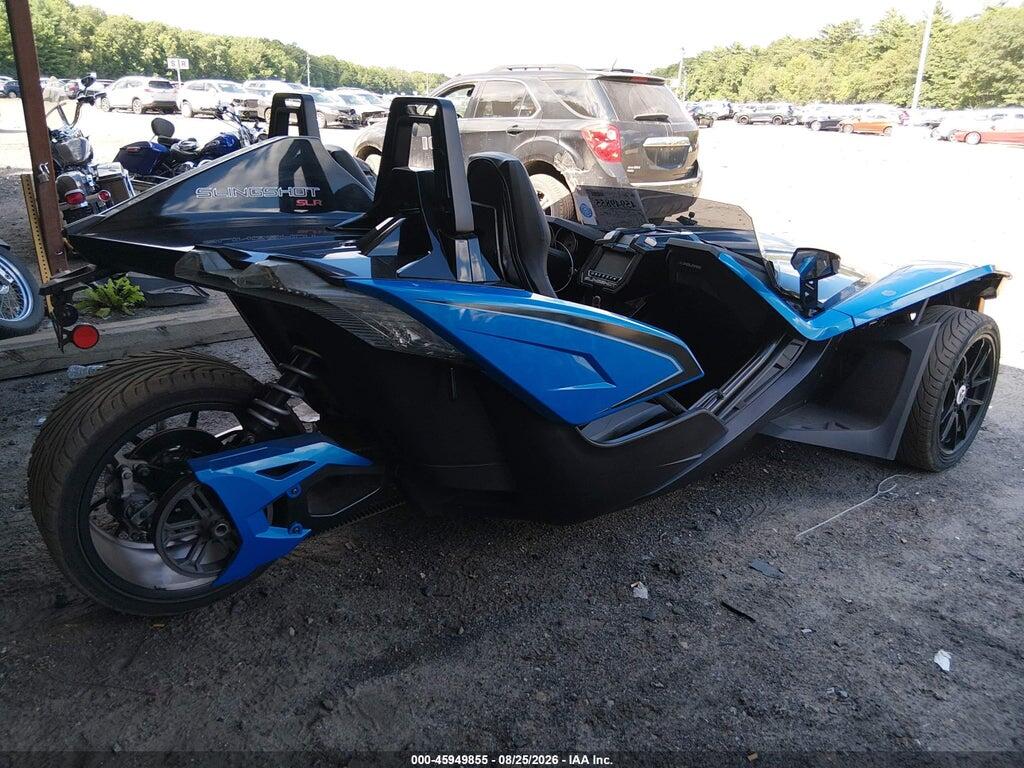 57XAARFA2J8125324 2018 POLARIS SLINGSHOT photo no. 4