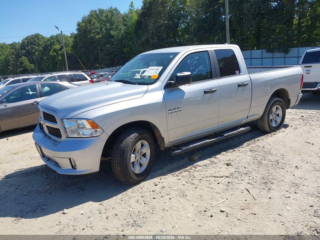1C6RR7FG0JS246716 2018 RAM 1500 photo no. 2