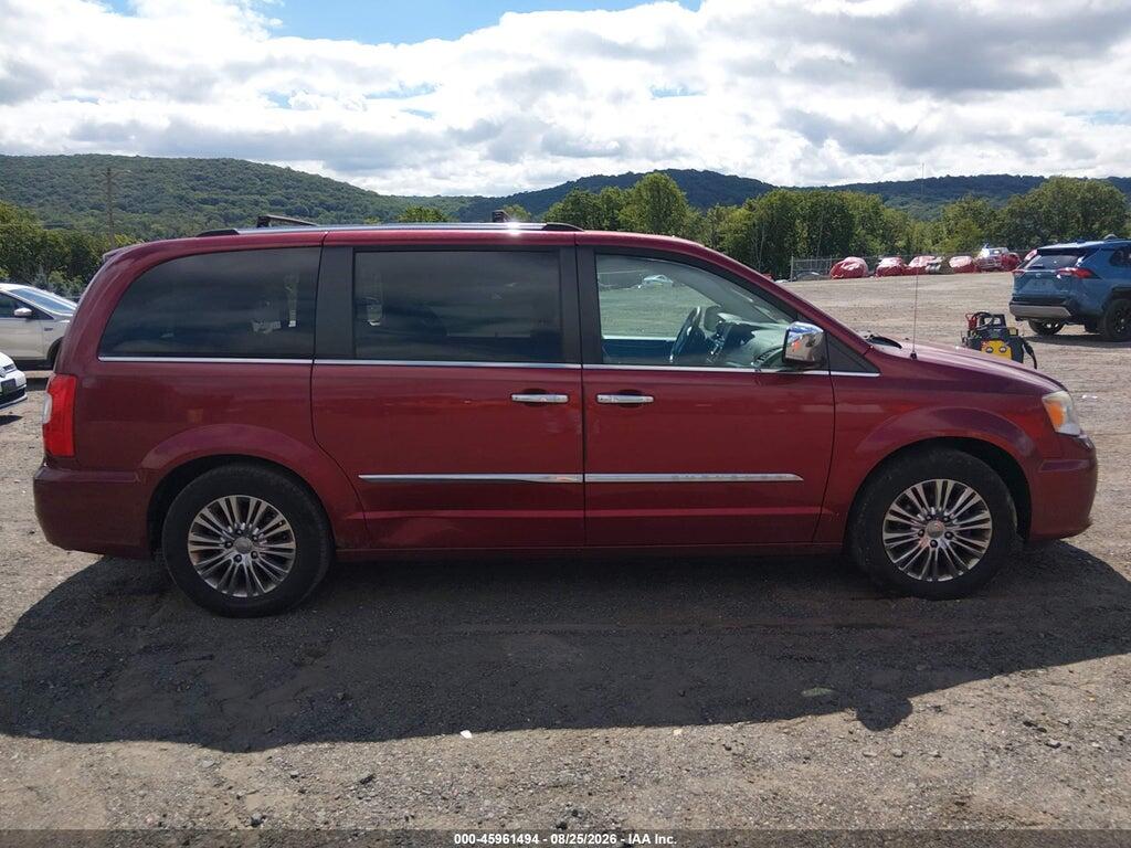 2A4RR6DG8BR656165 2011 CHRYSLER TOWN & COUNTRY photo no. 12