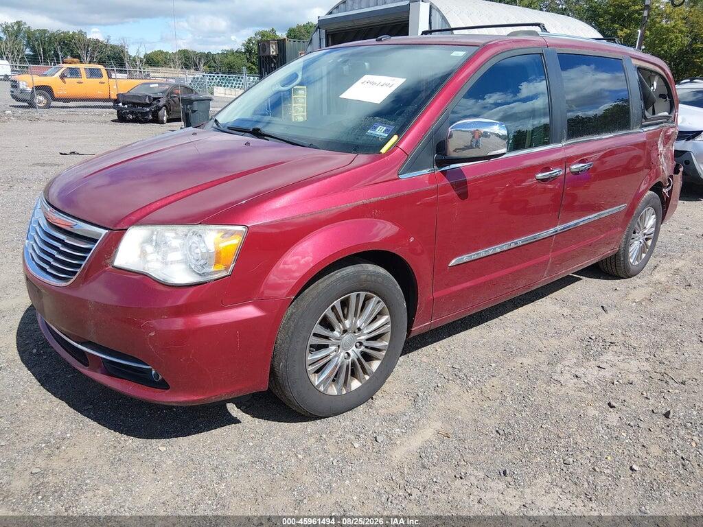 2A4RR6DG8BR656165 2011 CHRYSLER TOWN & COUNTRY photo no. 2