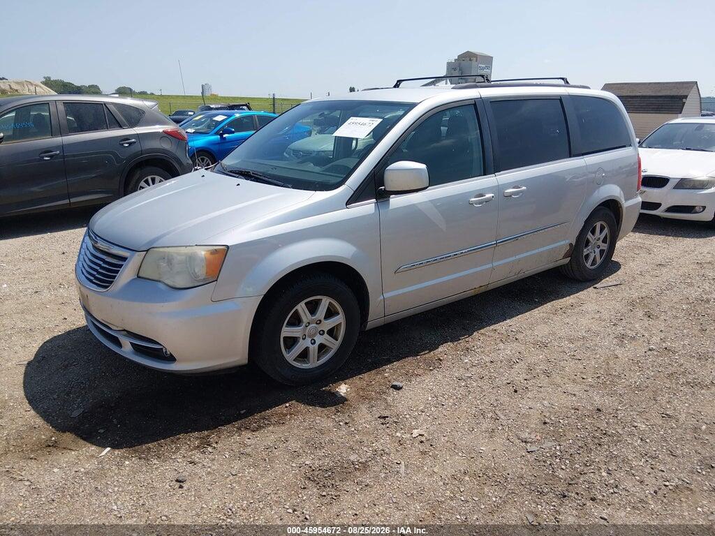 2A4RR5DG3BR734538 2011 CHRYSLER TOWN & COUNTRY photo no. 2