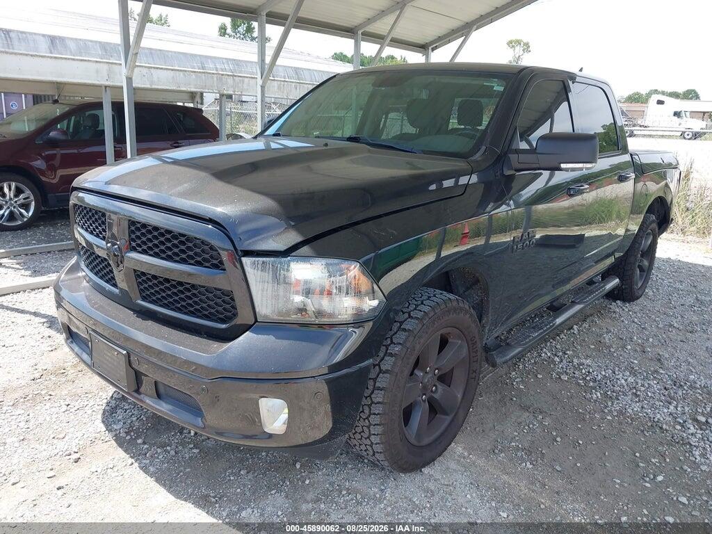 1C6RR7LG4JS260266 2018 RAM 1500 photo no. 2