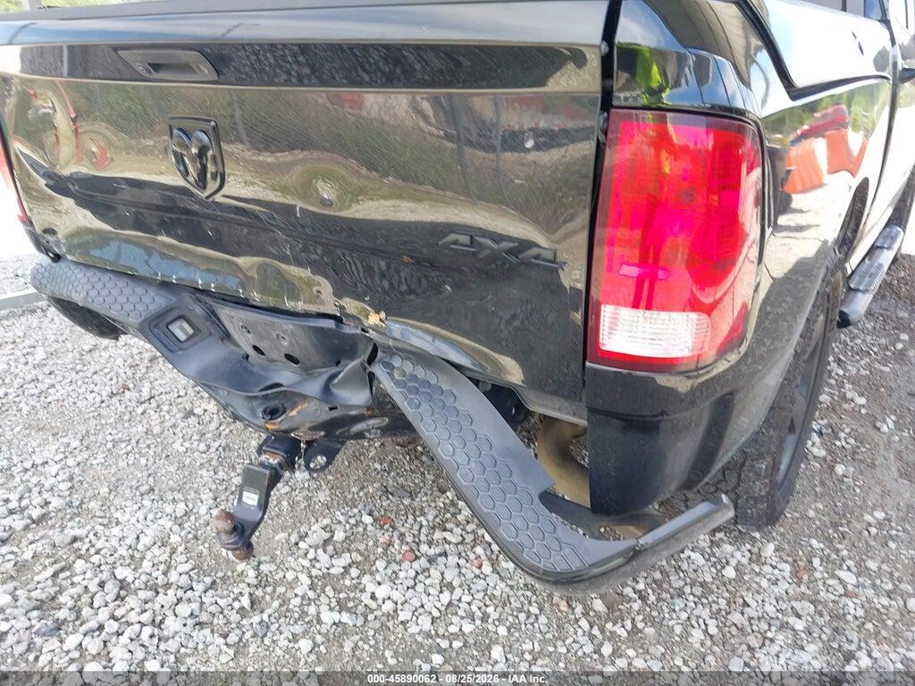 1C6RR7LG4JS260266 2018 RAM 1500 photo no. 6